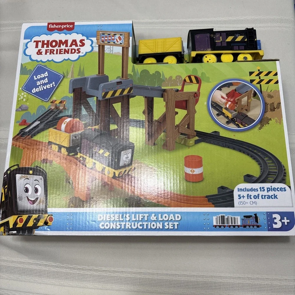 Fisher-Price Thomas & Friends Diesel's Lift & Load Construction Train Set New!